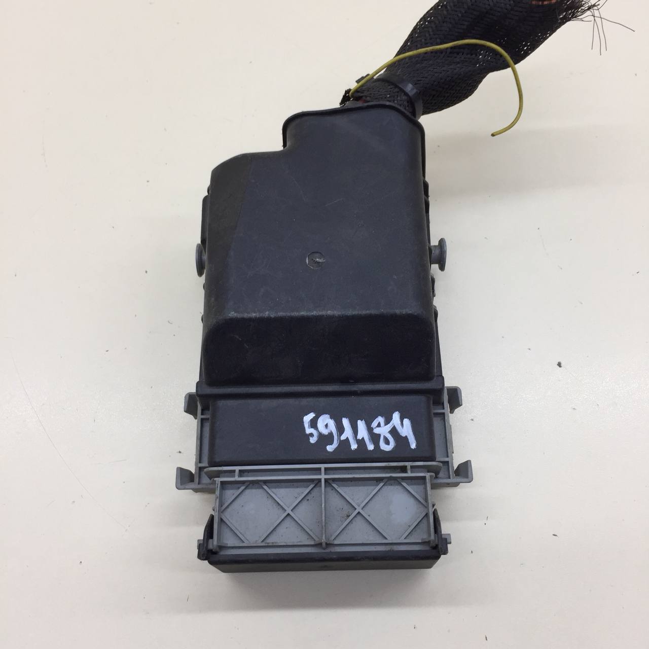 Блок предохранителей Chevrolet Cruze (J300) 2009-2016