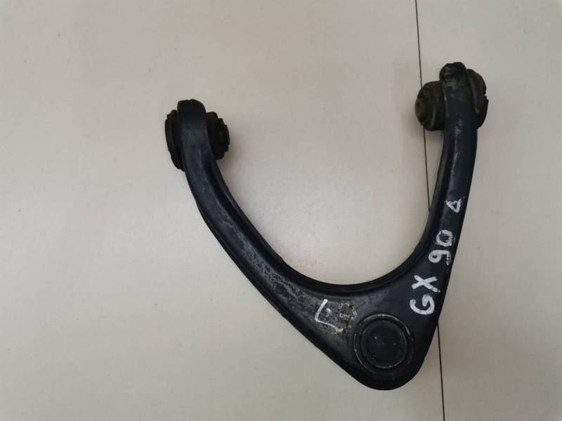 Рычаг передний левый Toyota Chaser (Х100) 1996–2001