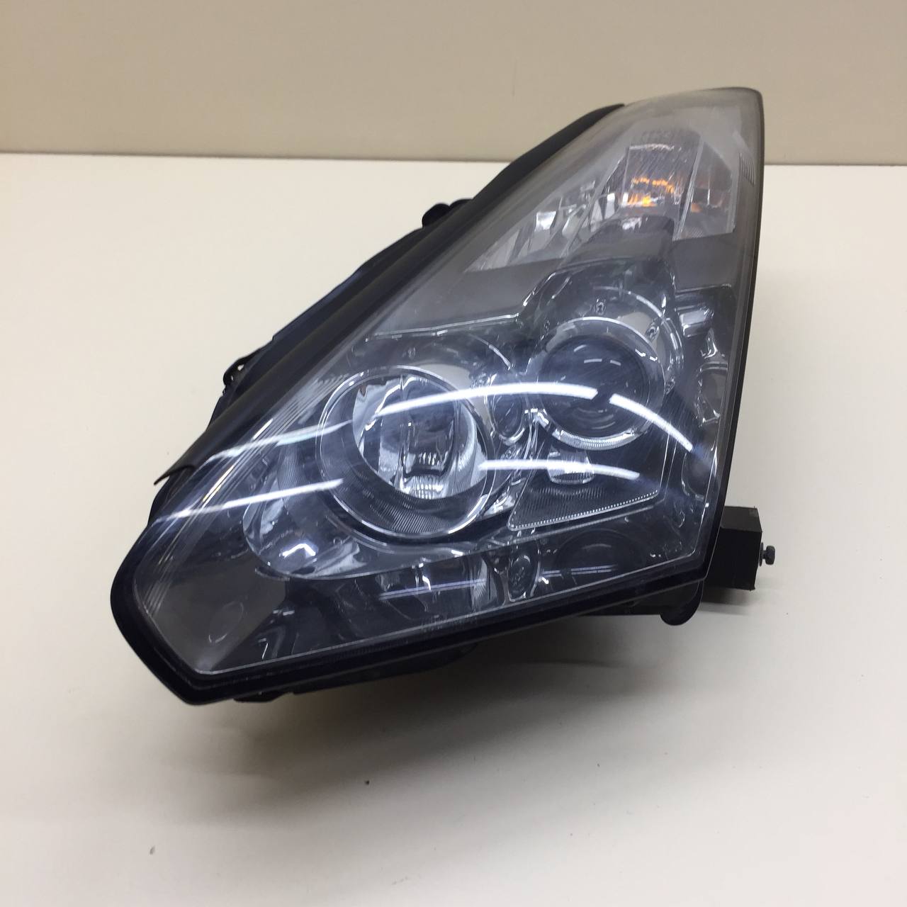 Фара левая Nissan GTR (R35) 2008>