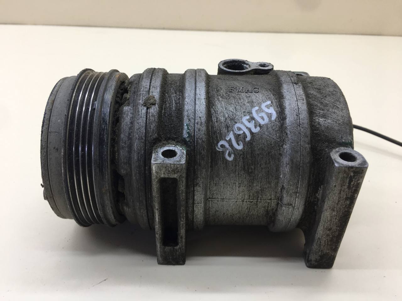 Компрессор системы кондиционирования Geely MK Cross 2011>