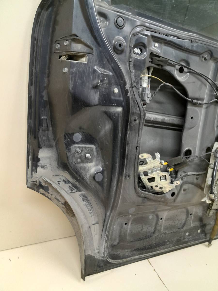 Дверь сдвижная Honda Stepwgn (RG) 2005-2009