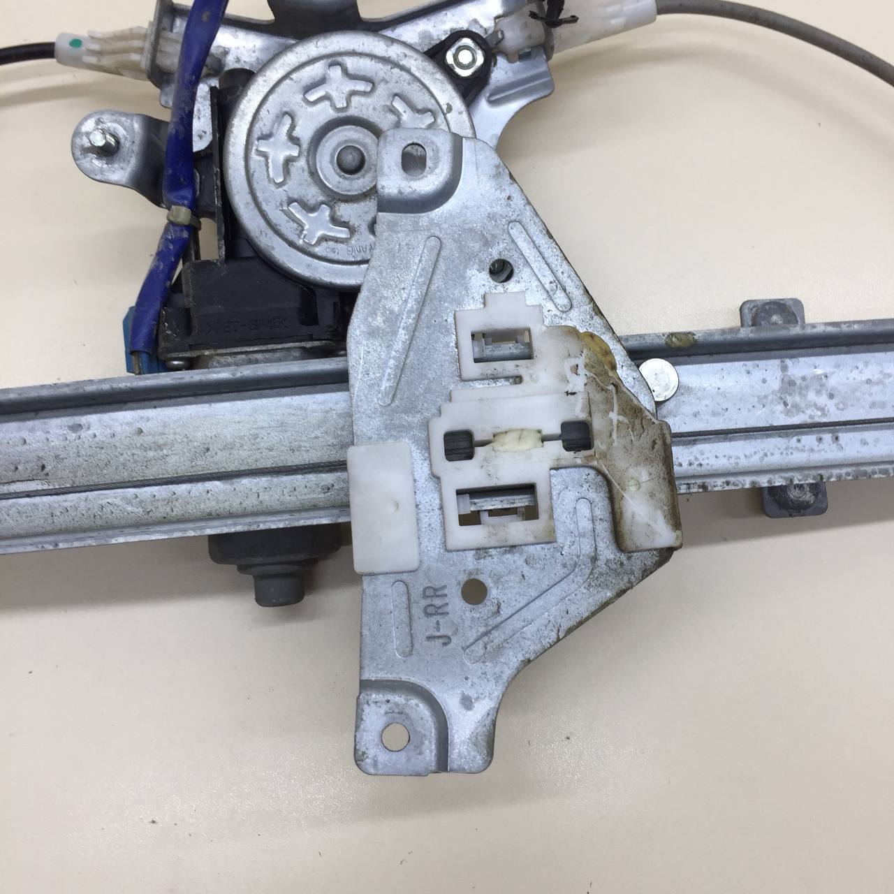 Стеклоподъемник электр. задний правый Chevrolet Lacetti (J200) 2003-2013