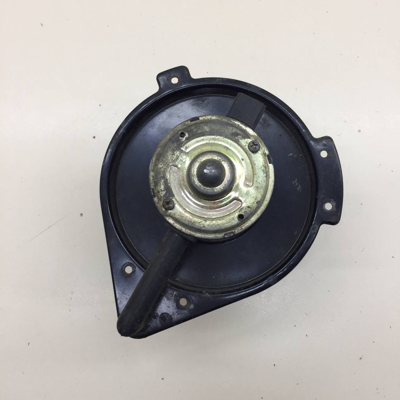 Моторчик отопителя Vortex Estina 2008-2012