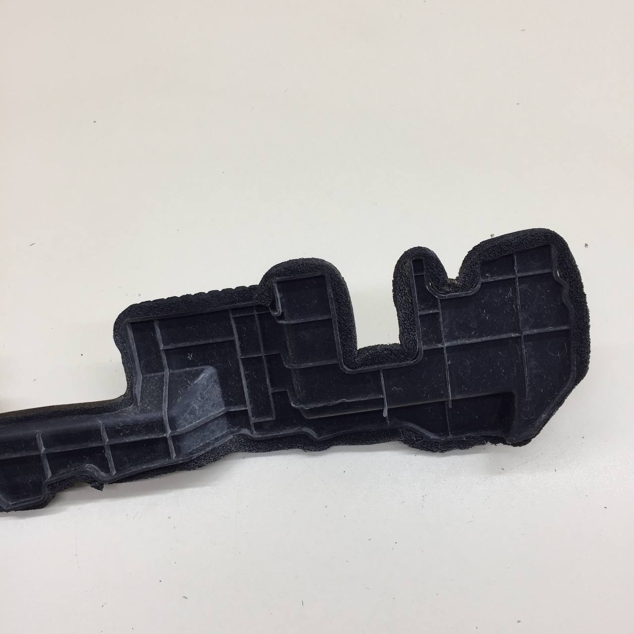 Воздуховод радиатора Changan UNI-T 2023>