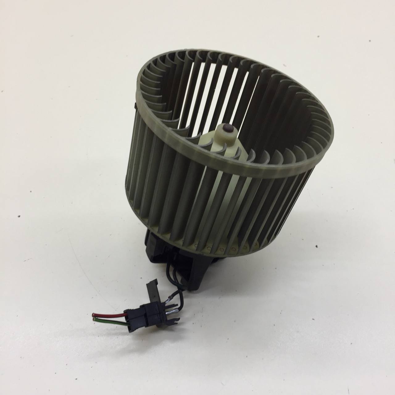 Моторчик отопителя Fiat Albea 2002-2012