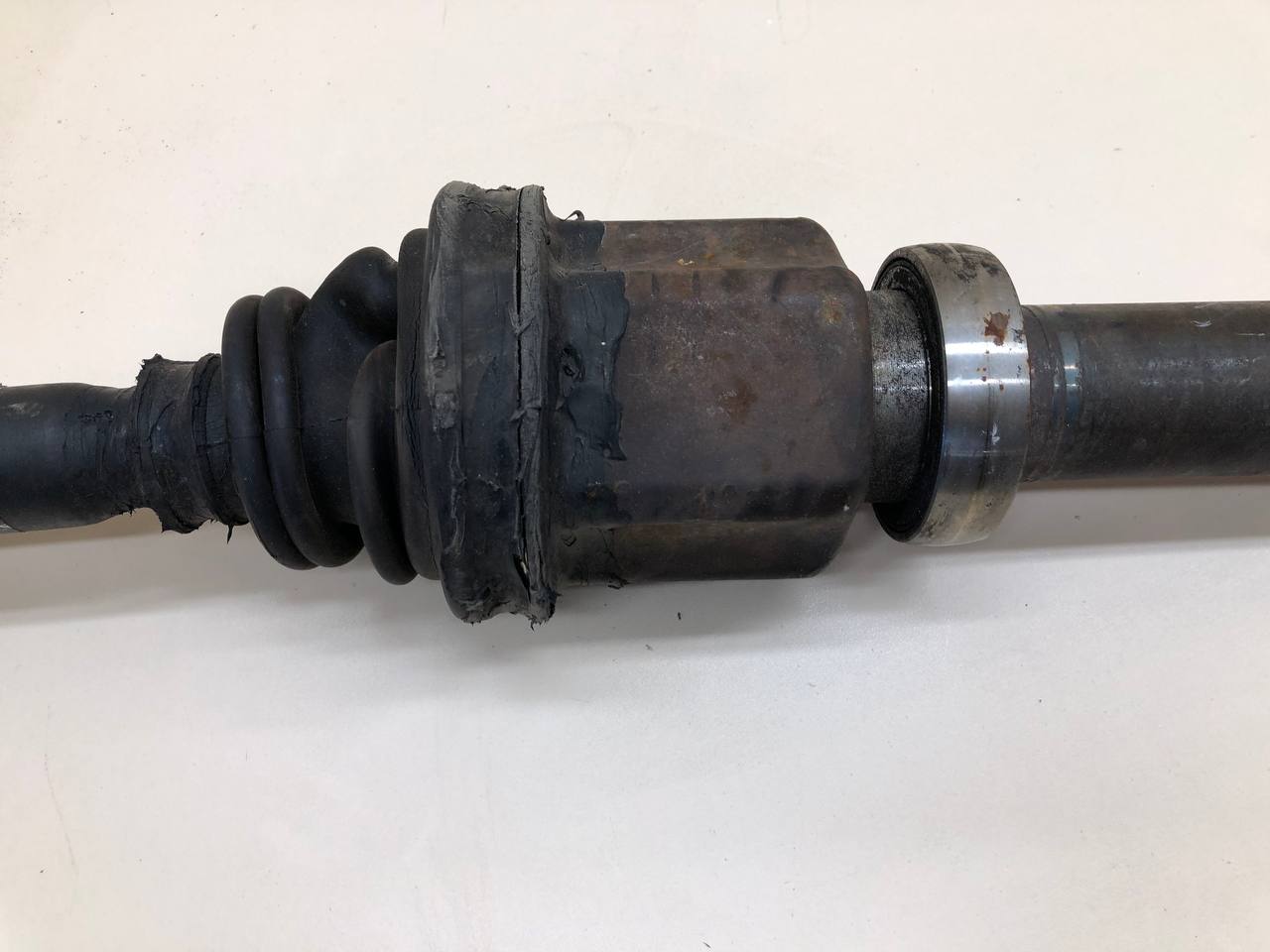 Полуось передняя правая Ford Mondeo 4 2007-2015