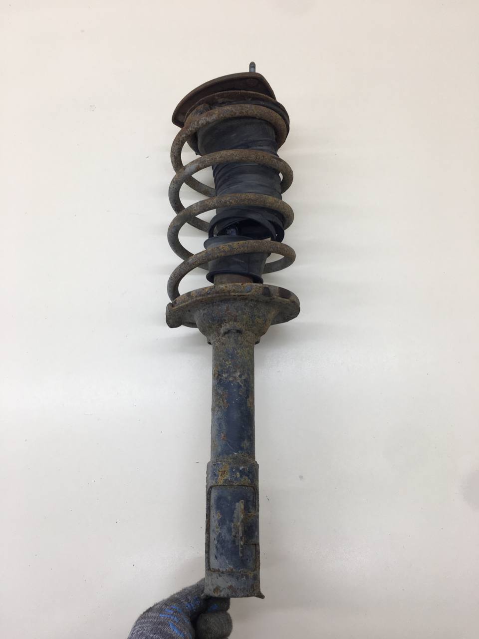 Амортизатор передний Geely MK Cross 2011>