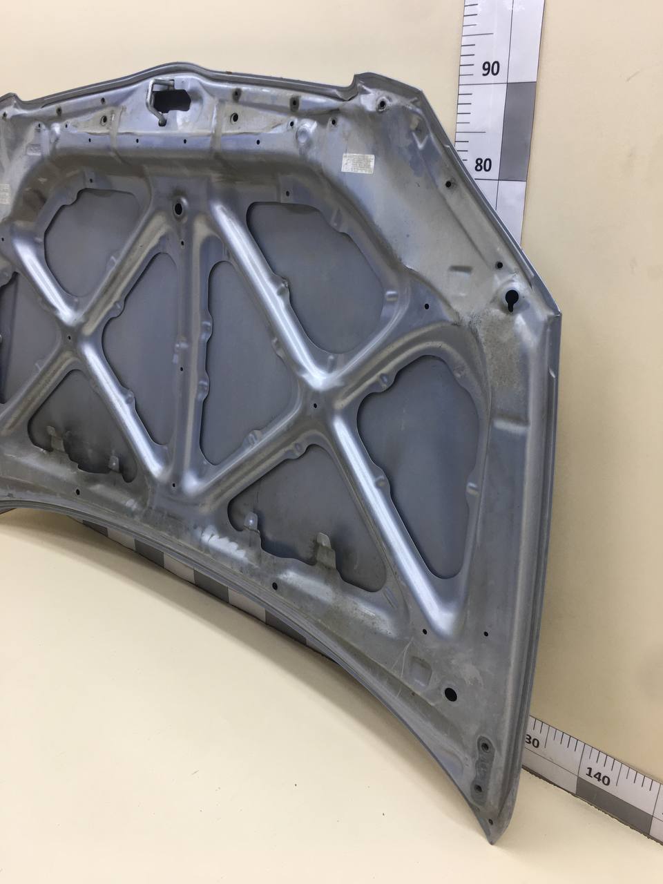 Капот Toyota Corolla E120 2001-2007