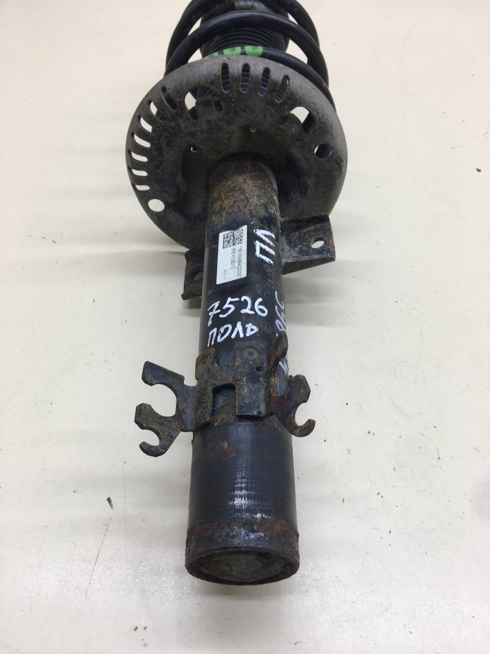 Амортизатор передний Volkswagen Polo (MK5) 2011-2020