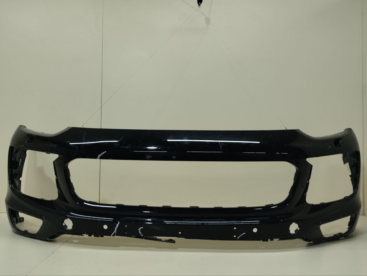 Бампер передний Porsche Cayenne 2010-2017