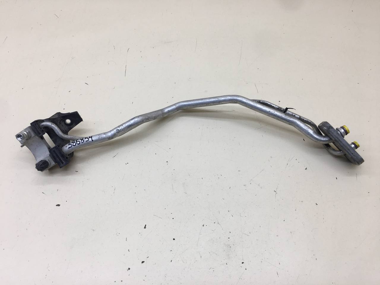 Трубка кондиционера BMW X6 E71 2008-2014