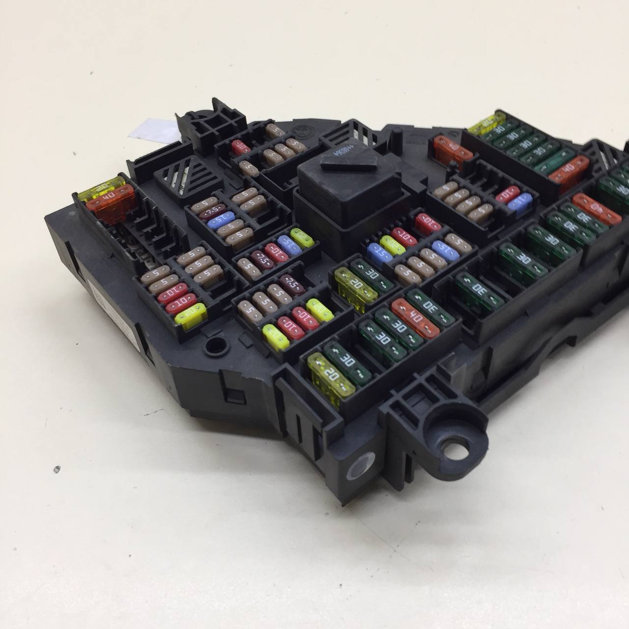 Блок предохранителей BMW 7-Series F01,F02  2008-2015