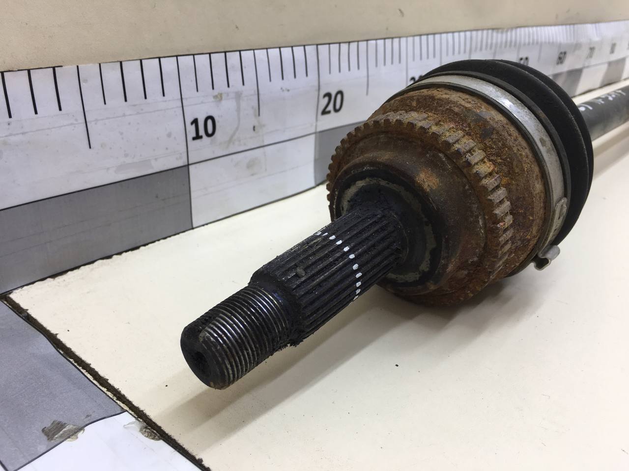 Полуось передняя правая Geely Emgrand EC7 2008>