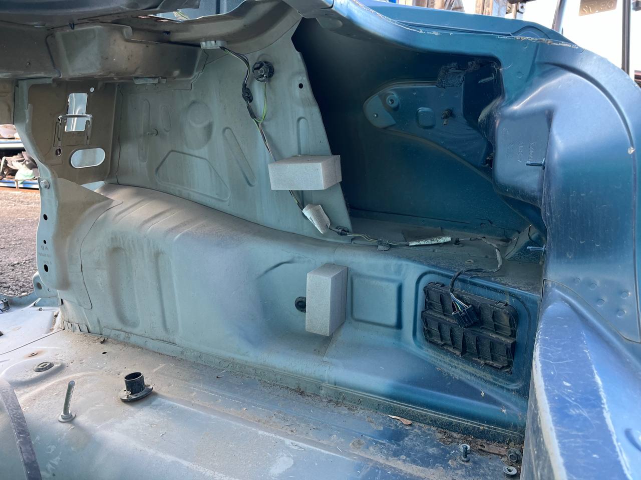 Крыло заднее правое Citroen C-Elysee 2012-2017