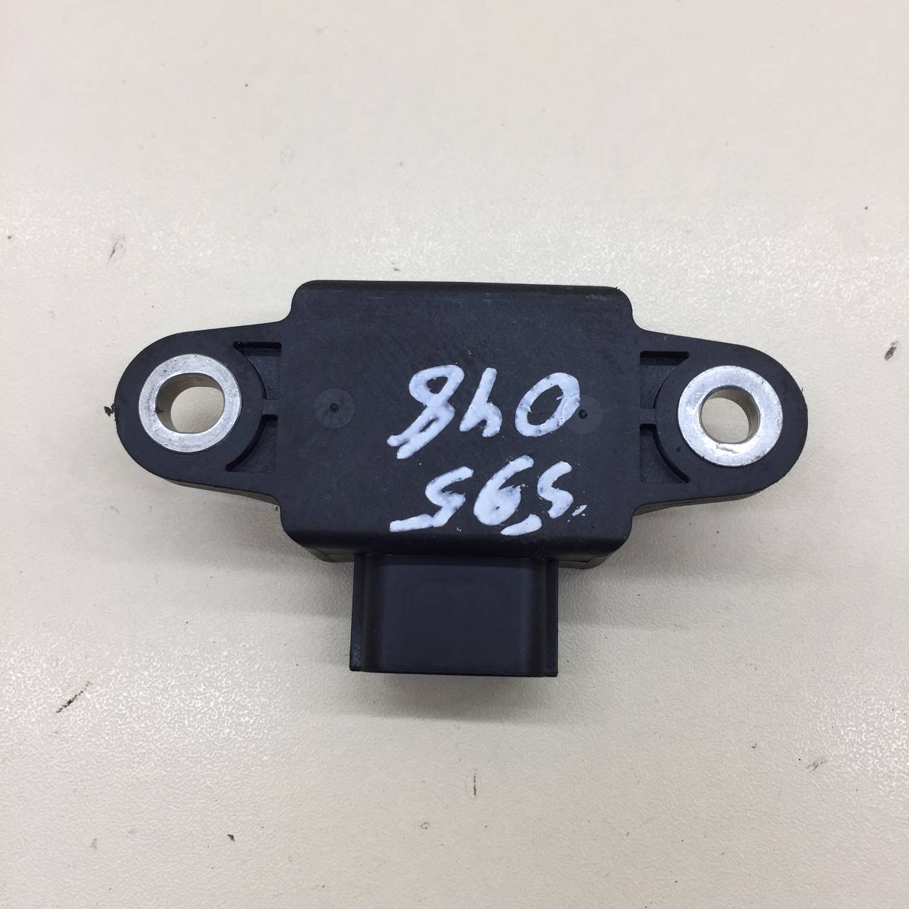 Датчик курсовой устойчивости Mitsubishi L200 (KB) 2006-2016