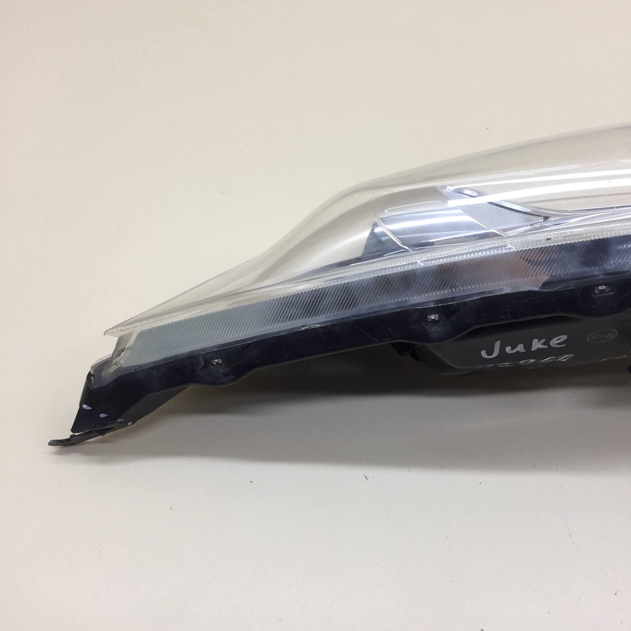 Указатель поворота правый Nissan Juke (YF15) 2011-2020