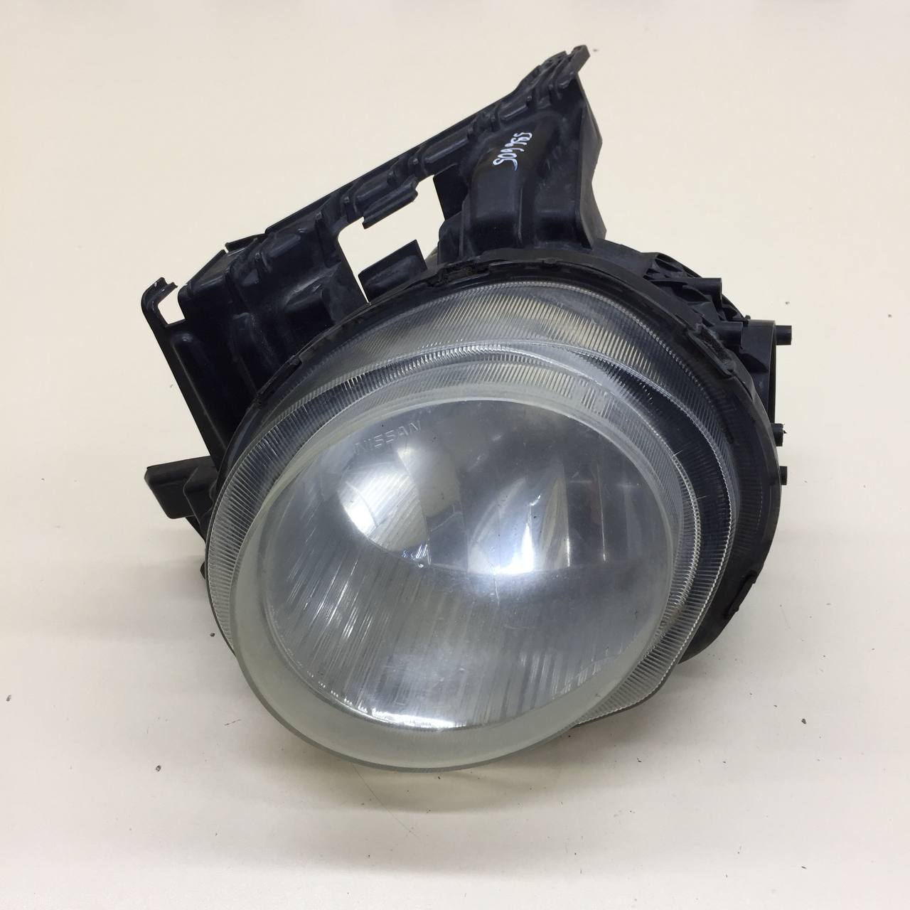 Фара левая Nissan Juke (YF15) 2011-2020