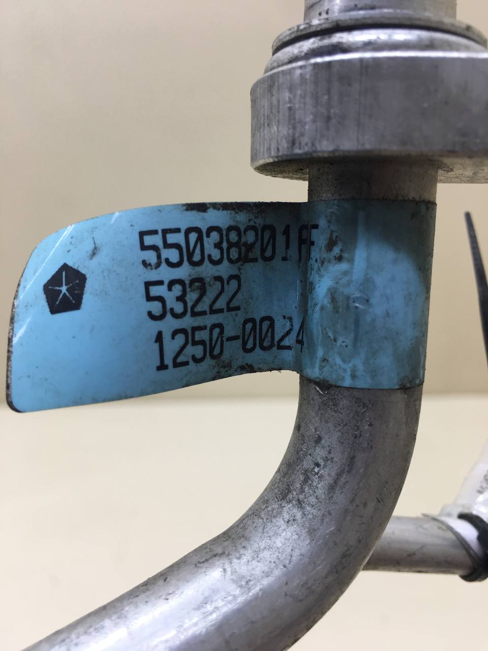 Трубка кондиционера Jeep Grand Cherokee (WK2) 2010>