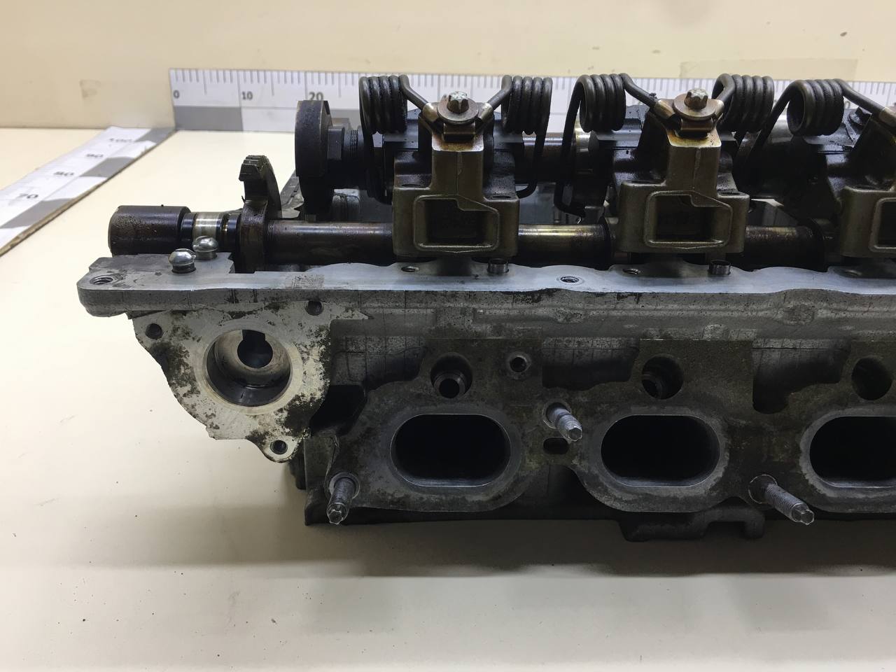 Головка блока цилиндров Peugeot 308 2007>