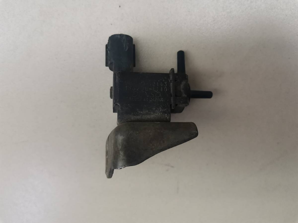 Клапан вакуумный Toyota Corolla E100 1991-1996