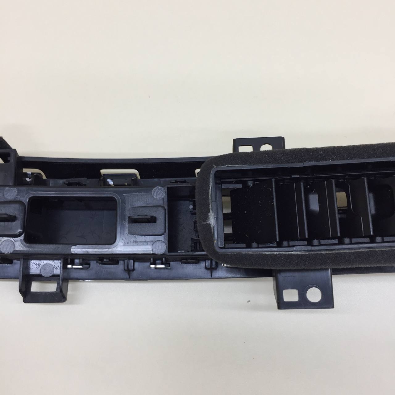 Дефлектор воздушный Chery Arrizo 8 2022>