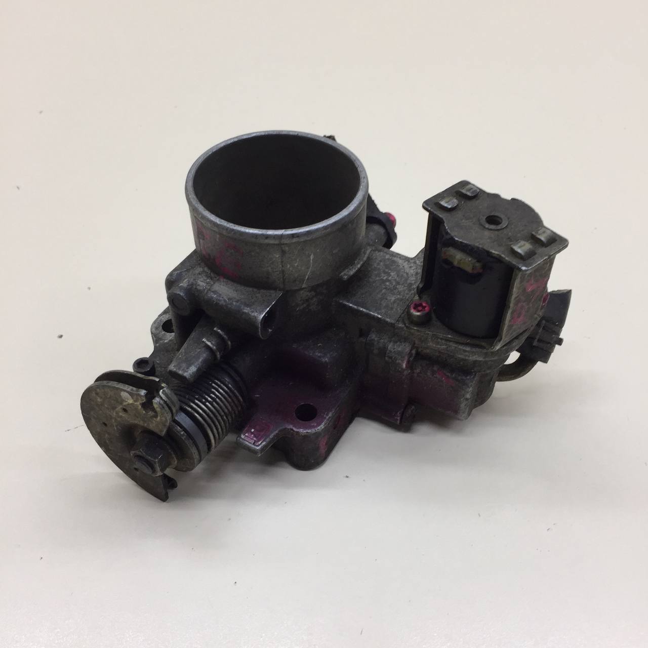 Заслонка дроссельная механическая Mazda 323 (BJ) 1998-2003