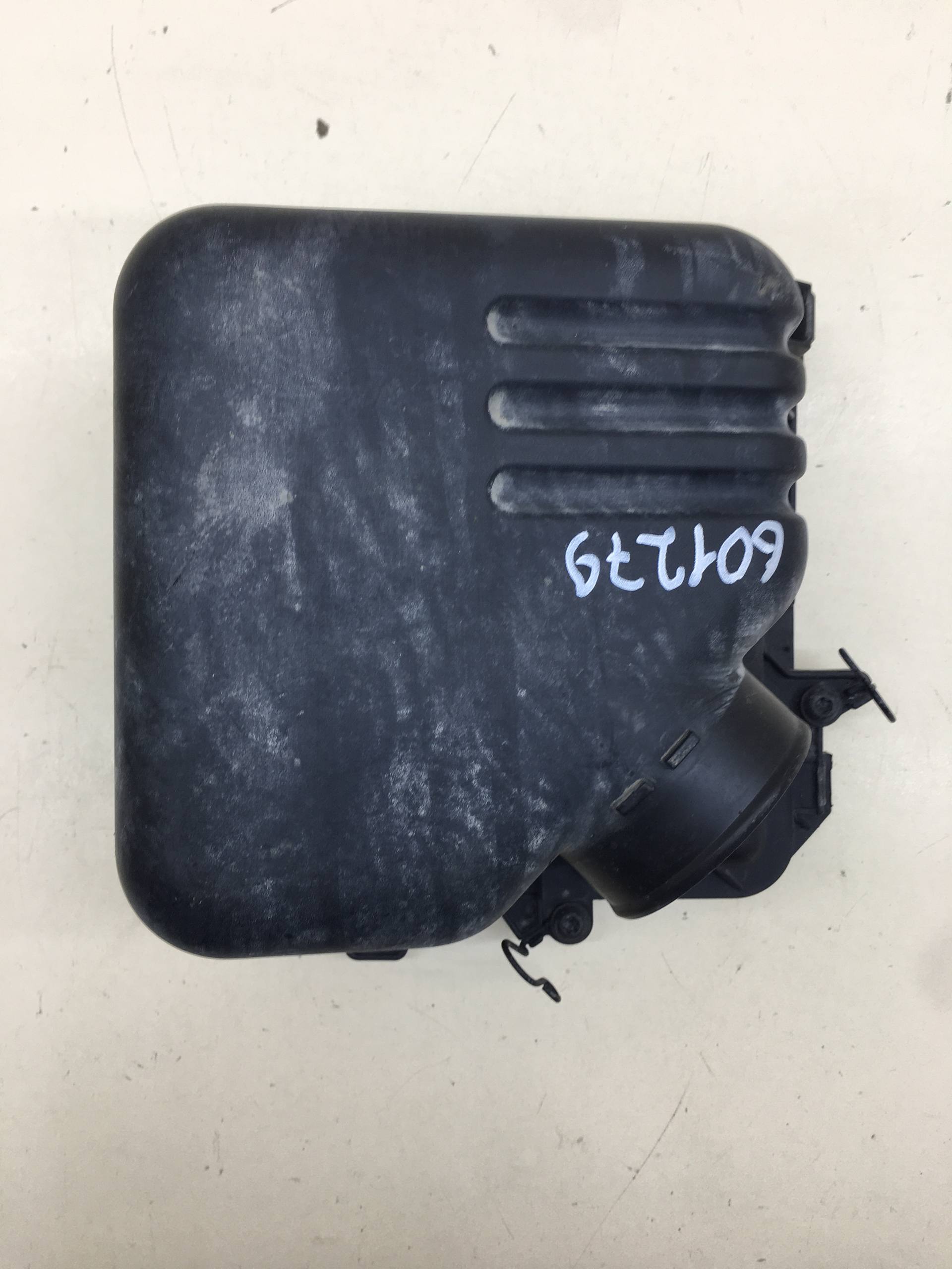 Корпус воздушного фильтра Kia Ceed (ED) 2007-2012