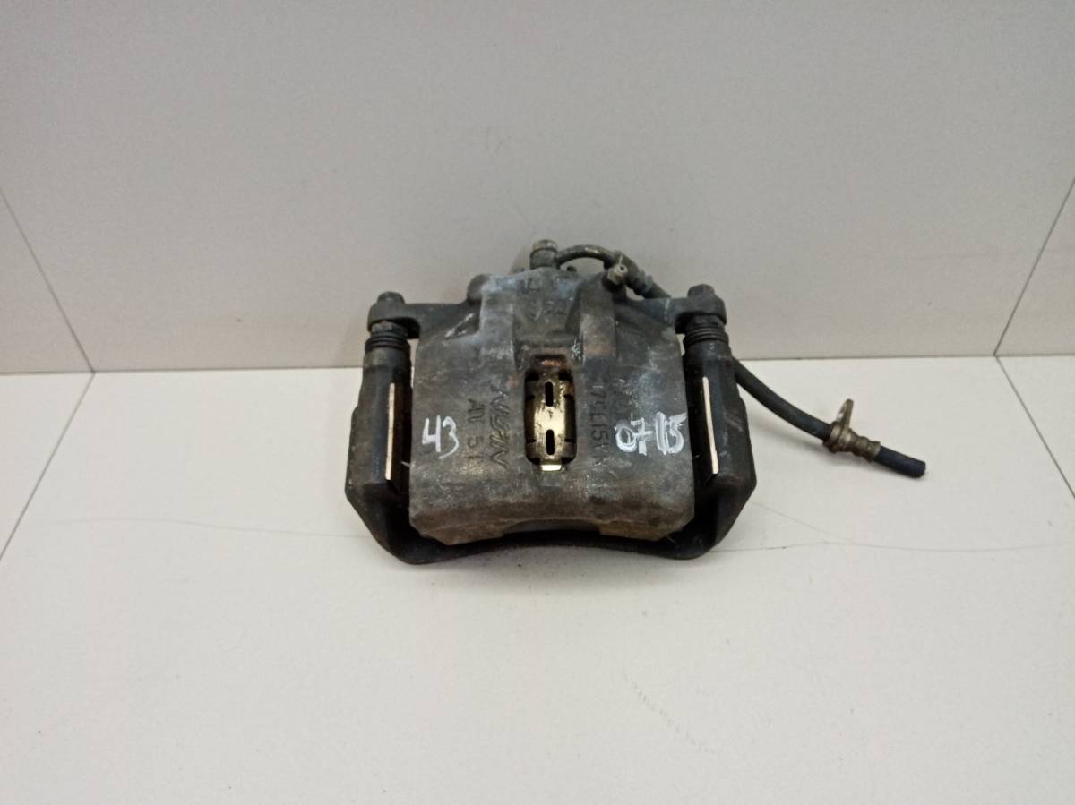 Суппорт передний левый Honda Stepwgn 2001-2005