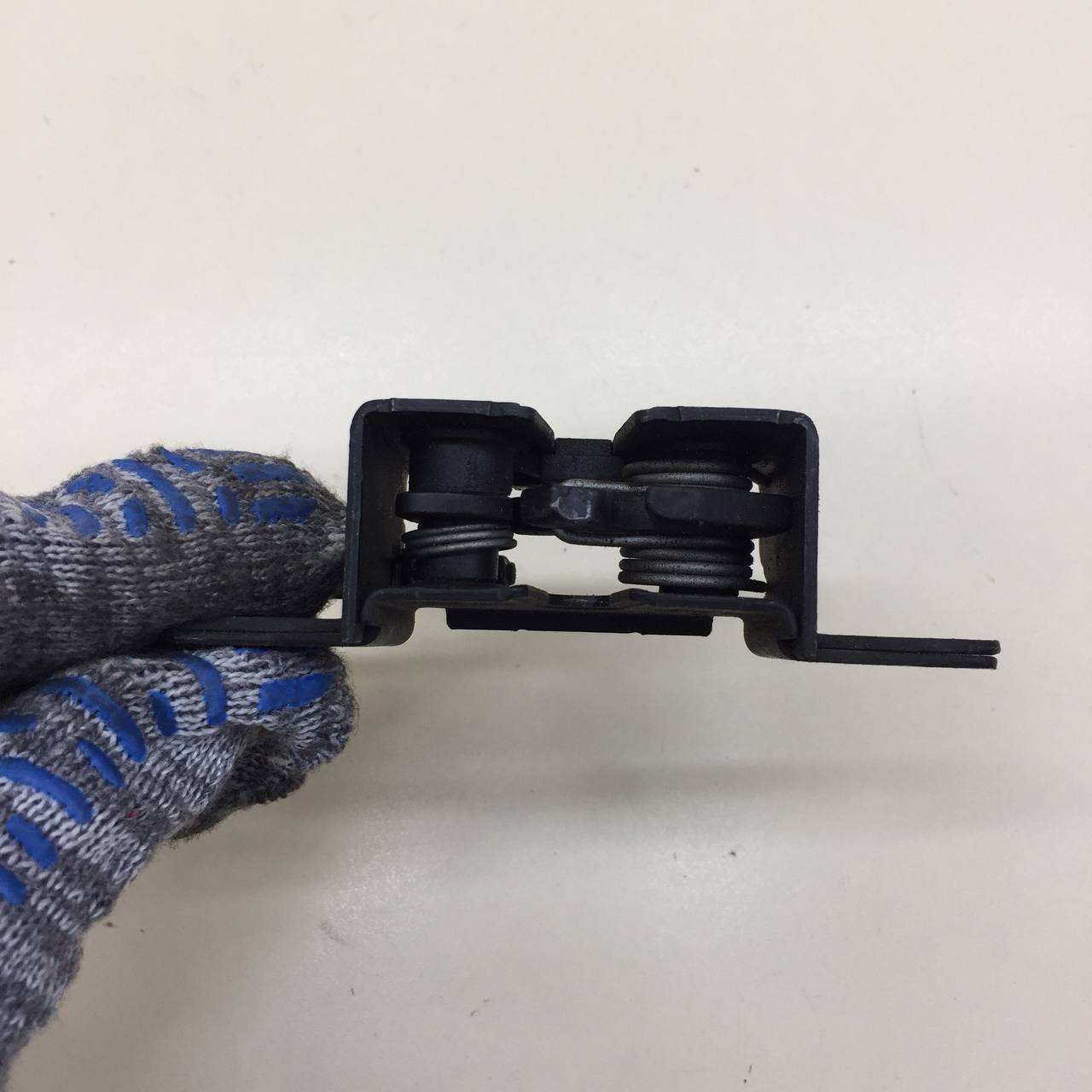 Замок капота Jaguar XF 2007-2015