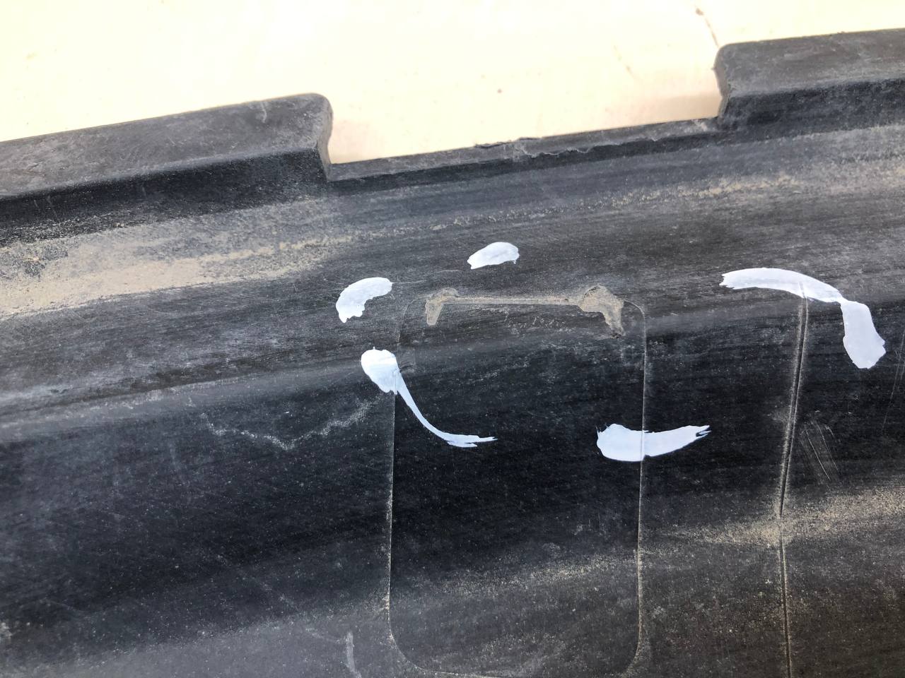 Кожух замка капота Hyundai Starex H1/Grand Starex 2007>