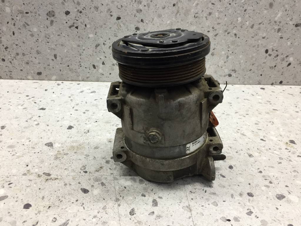 Компрессор системы кондиционирования Chevrolet Aveo T250 2005-2011