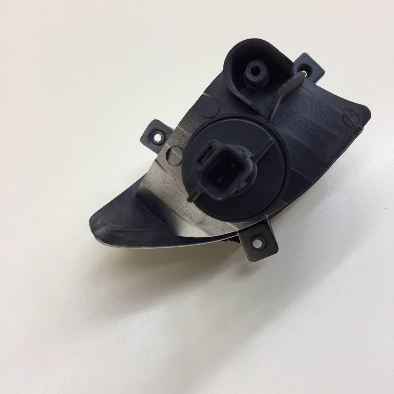 Указатель поворота в бампер левый Chery M11 2010-2016