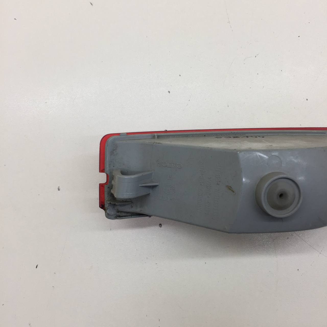 Фонарь задний в бампер левый Volvo XC90 2002-2015