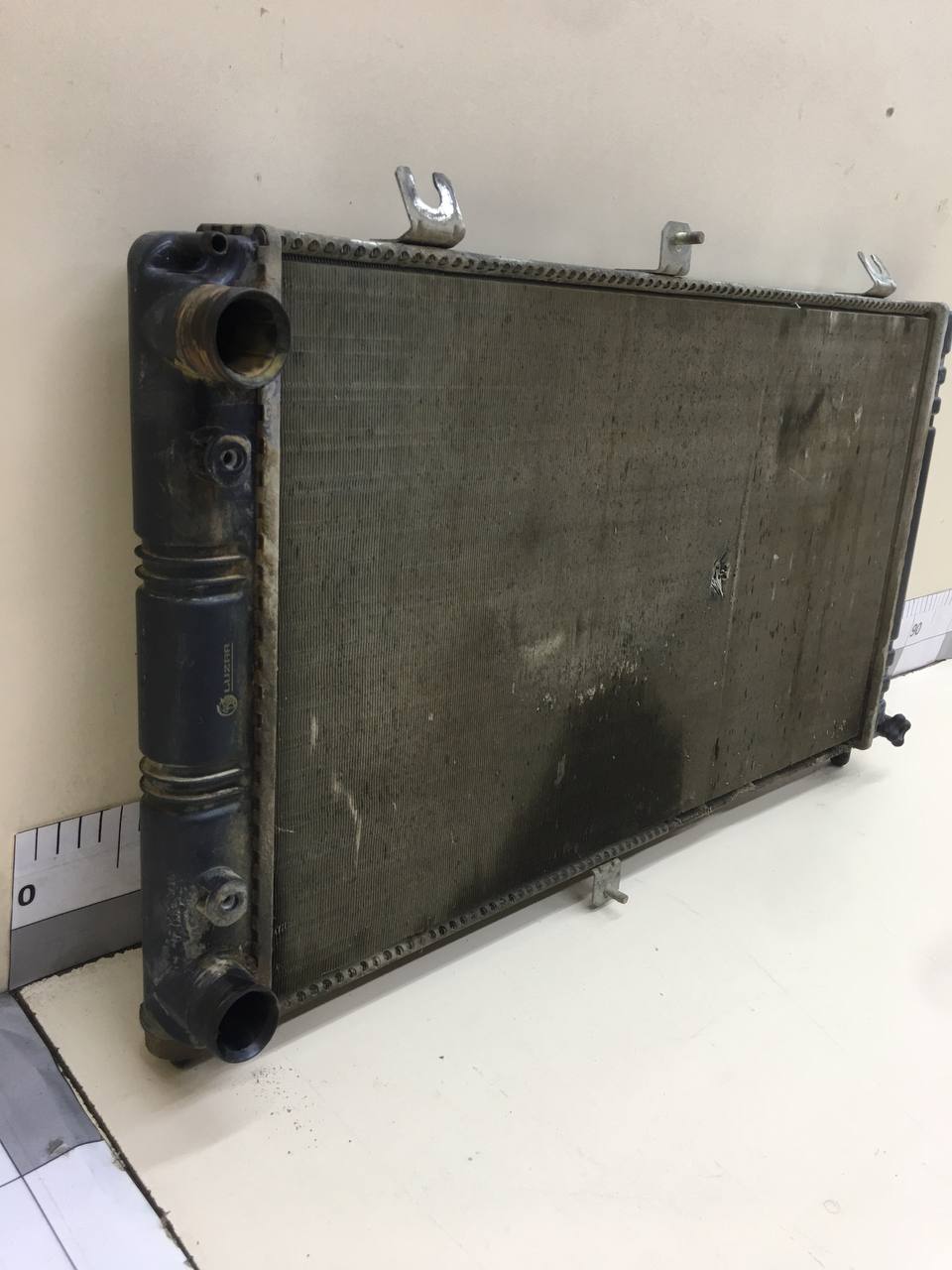 Радиатор охлаждения двигателя Lada Priora 2007-2018