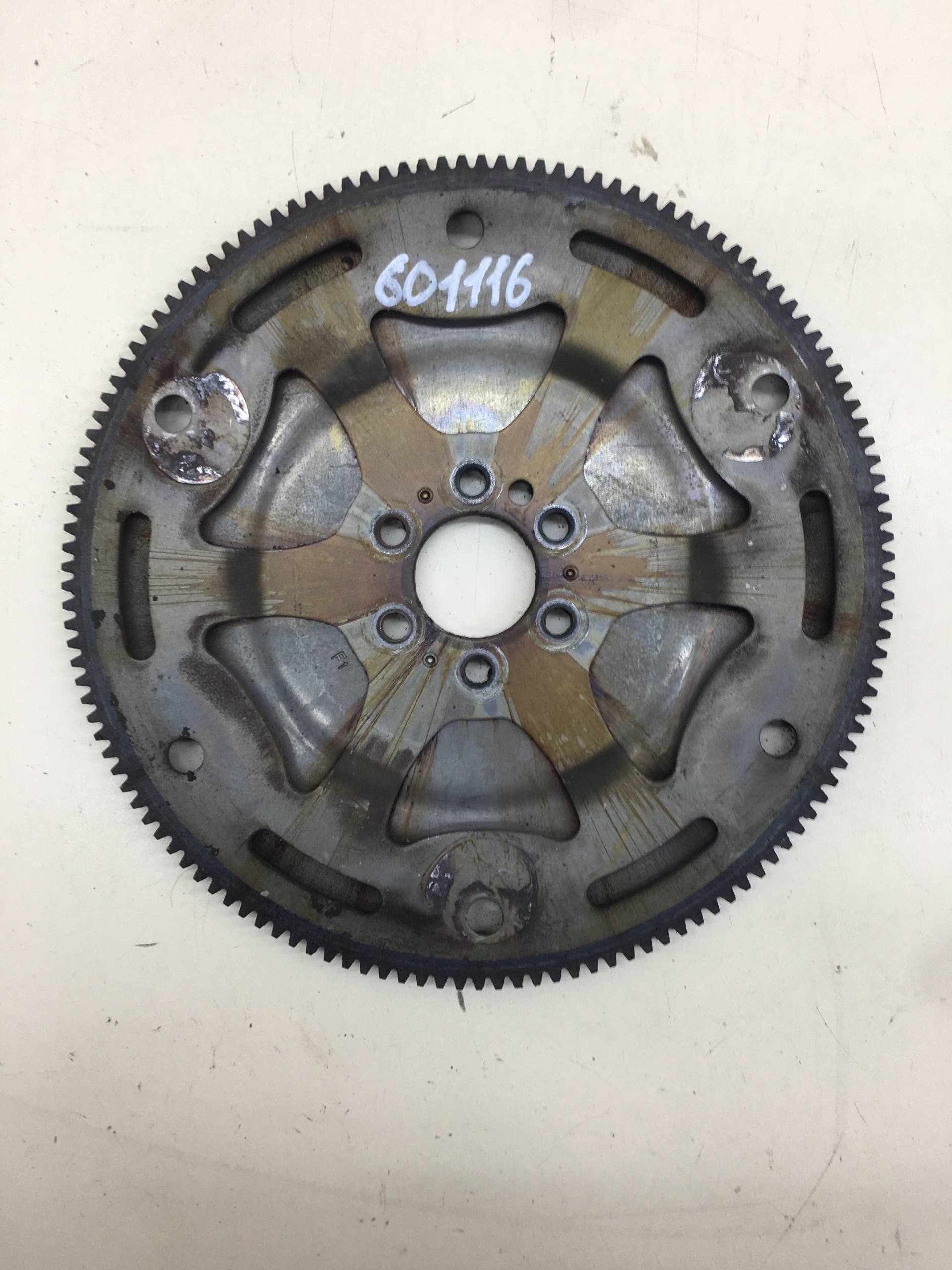 Маховик Peugeot 208 2012>