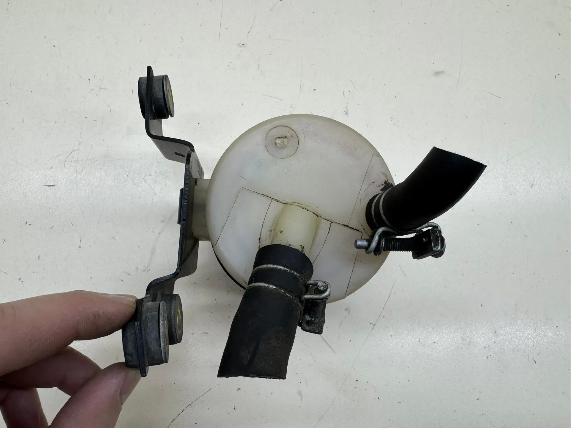 Бачок гидроусилителя Nissan Almera Classic (B10) 2006-2013