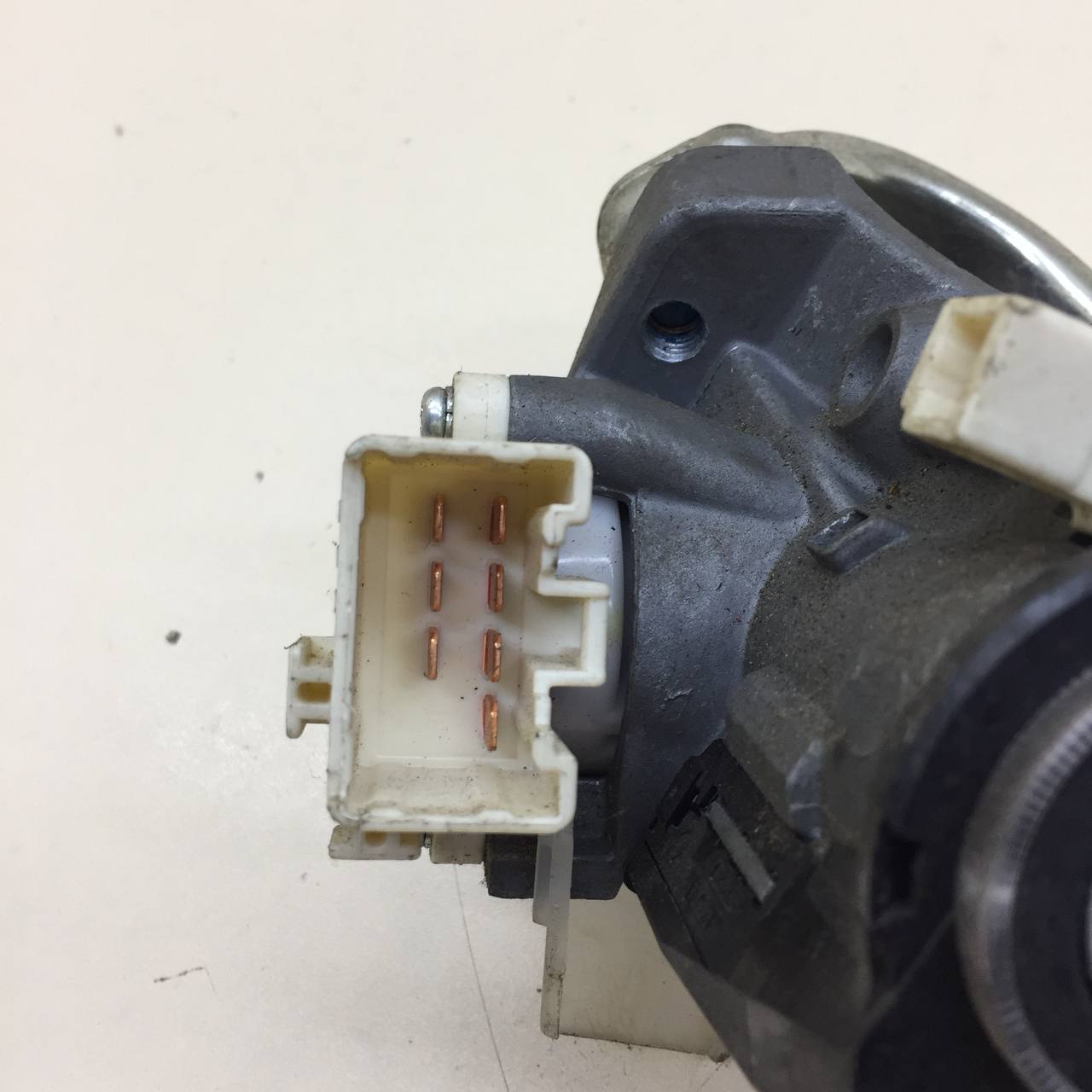 Замок зажигания Toyota Auris (E150) 2006-2012