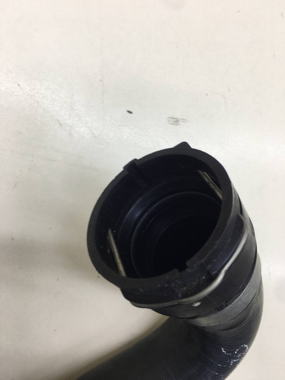 Патрубок радиатора охлаждения Infiniti Q50 (V37) 2014-2021