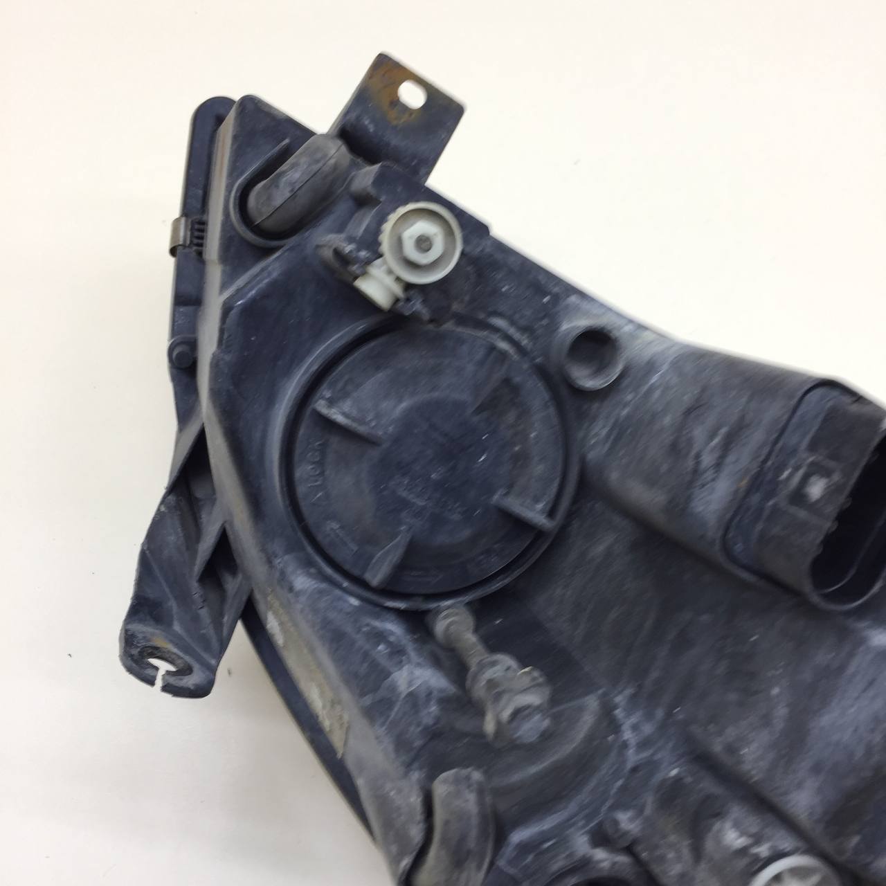 Фара левая Vortex Estina 2008-2012