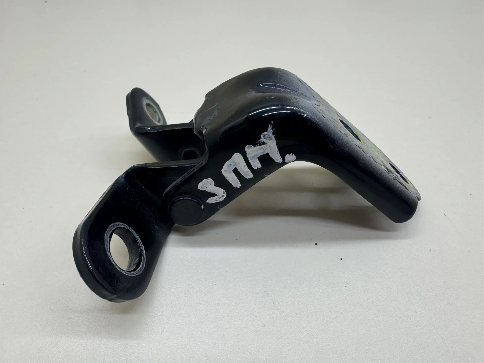 Петля двери передней правой верхняя Hyundai Creta (GS) 2016-2021