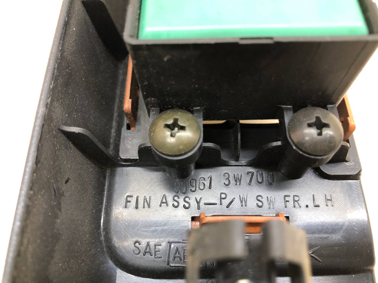 Блок управления стеклоподъемниками Infiniti QX4 (JR50) 1996-2003г