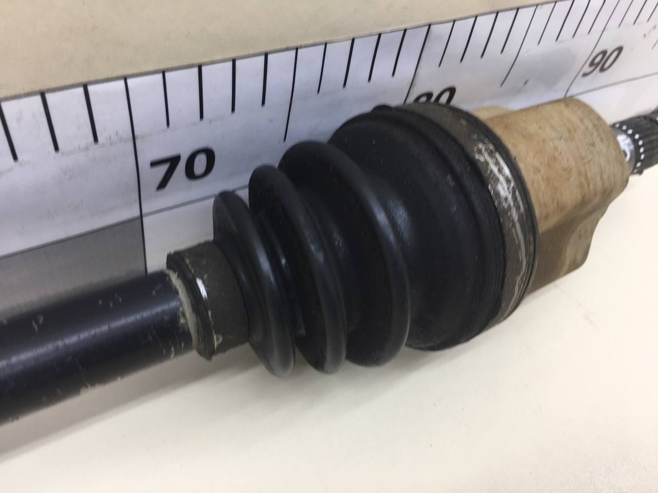 Полуось передняя правая Nissan Tiida (C11) 2007-2014