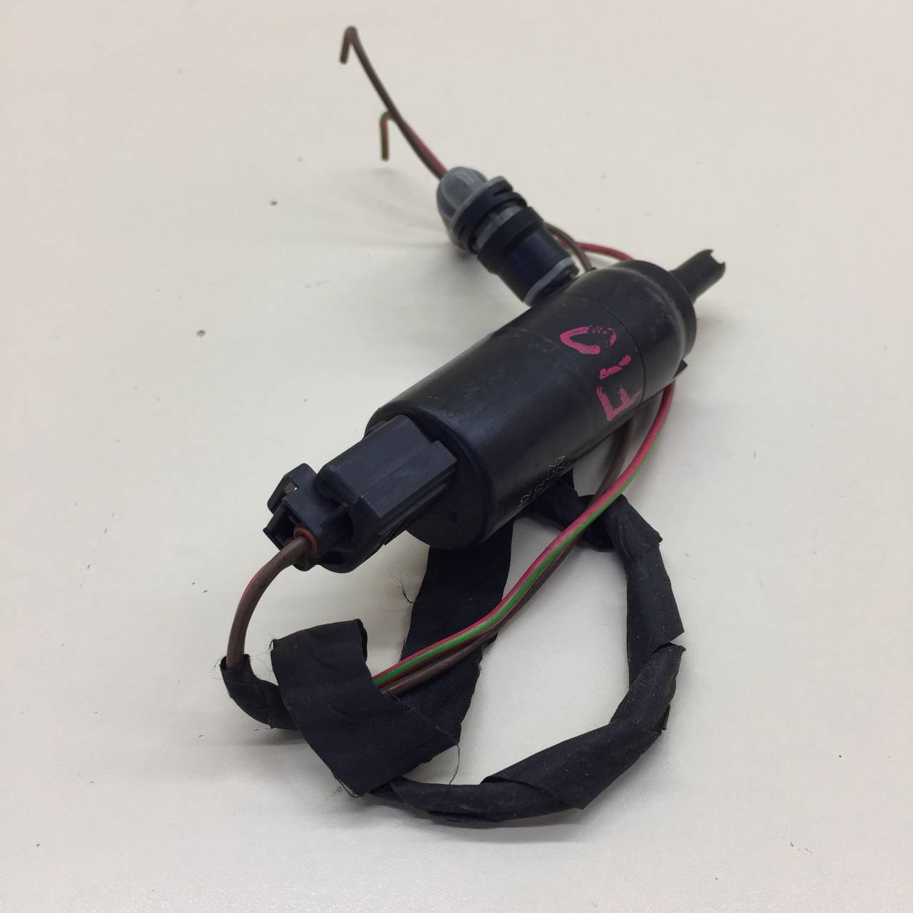 Насос омывателя фар BMW 1-series F20/F21 2011>