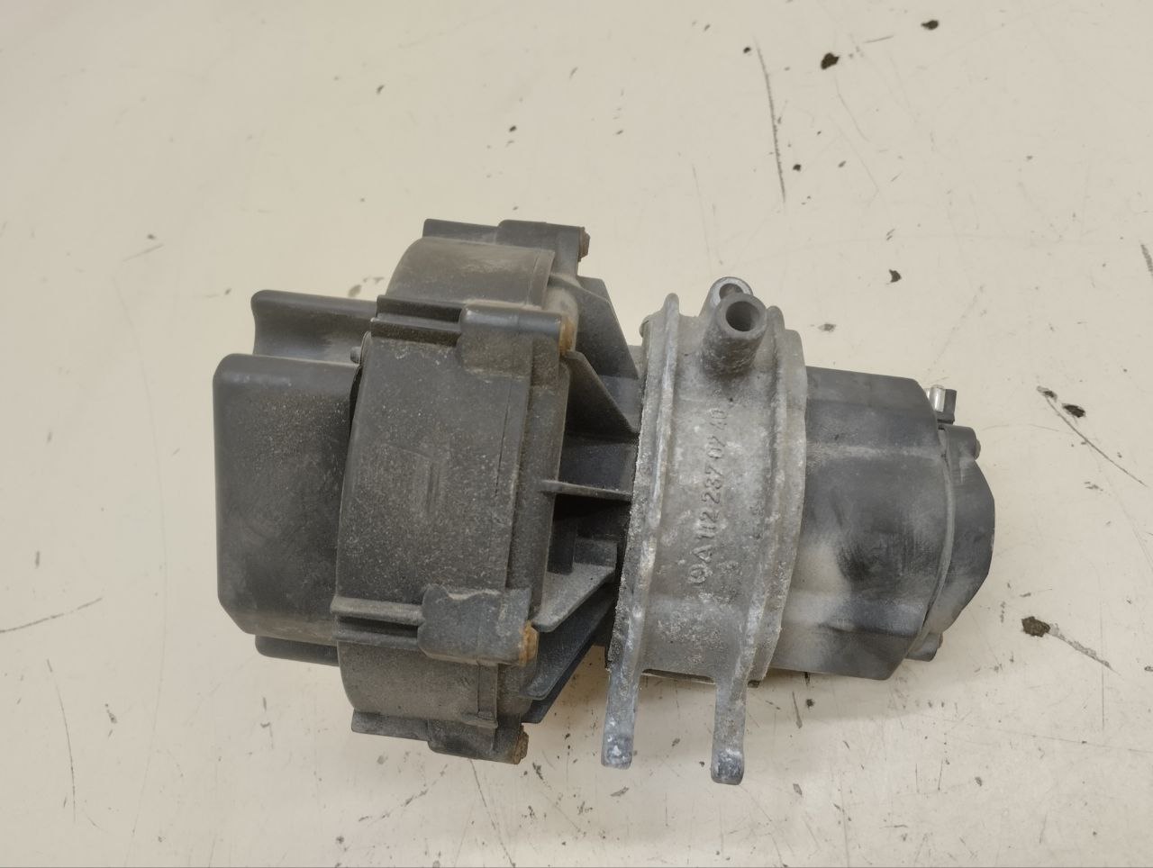 Насос воздушный Mercedes-Benz M-Class (W163) 1998-2004