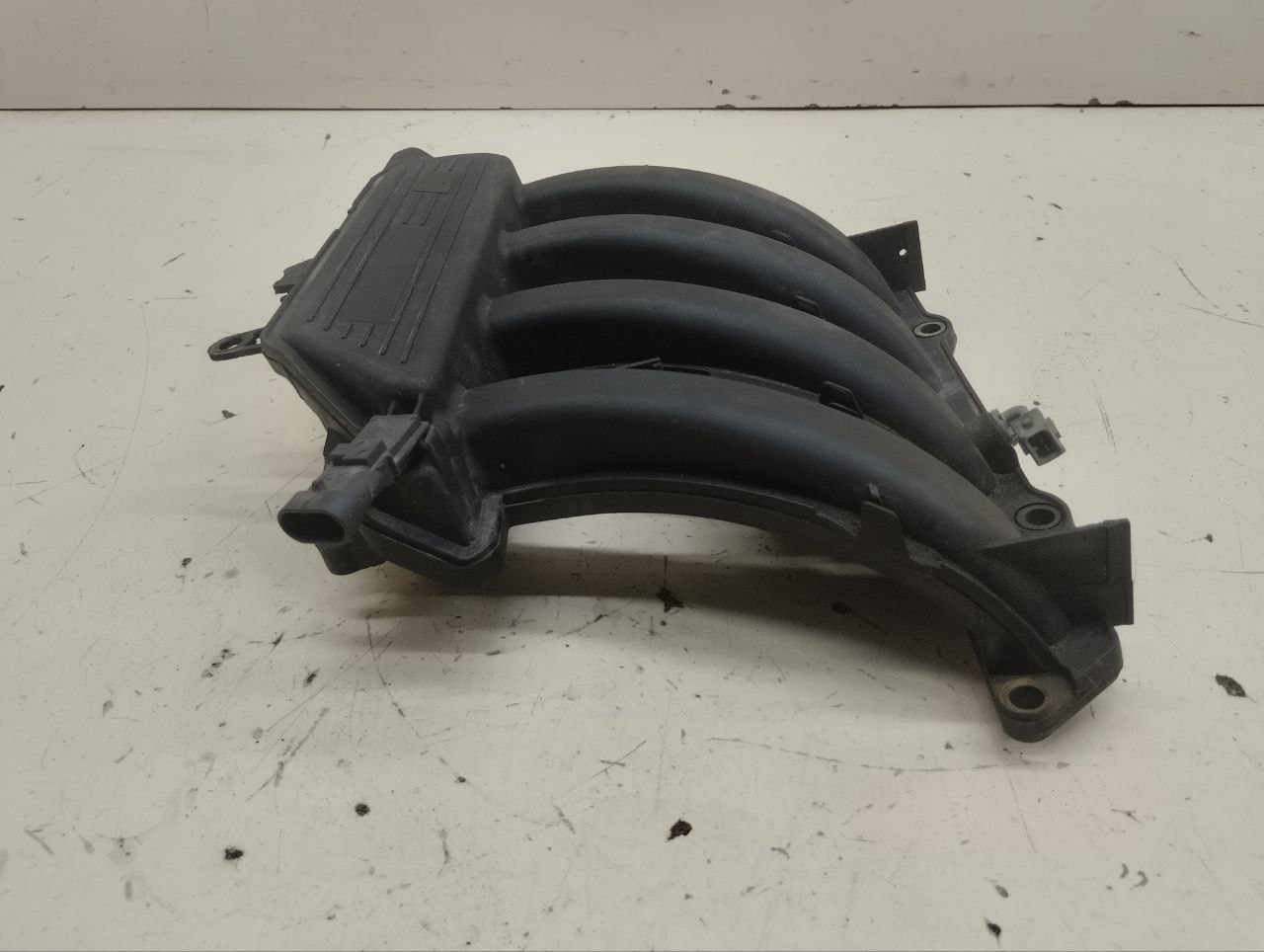 Коллектор впускной Nissan Almera 3 (G11, G15) 2012>