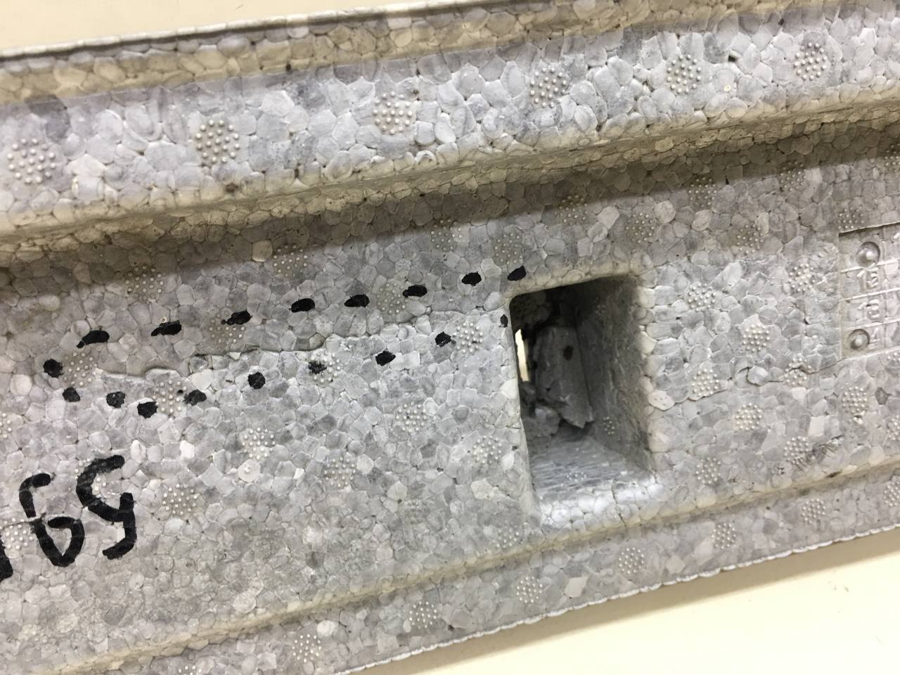 Наполнитель переднего бампера Chevrolet Spark (M300) 2010-2015