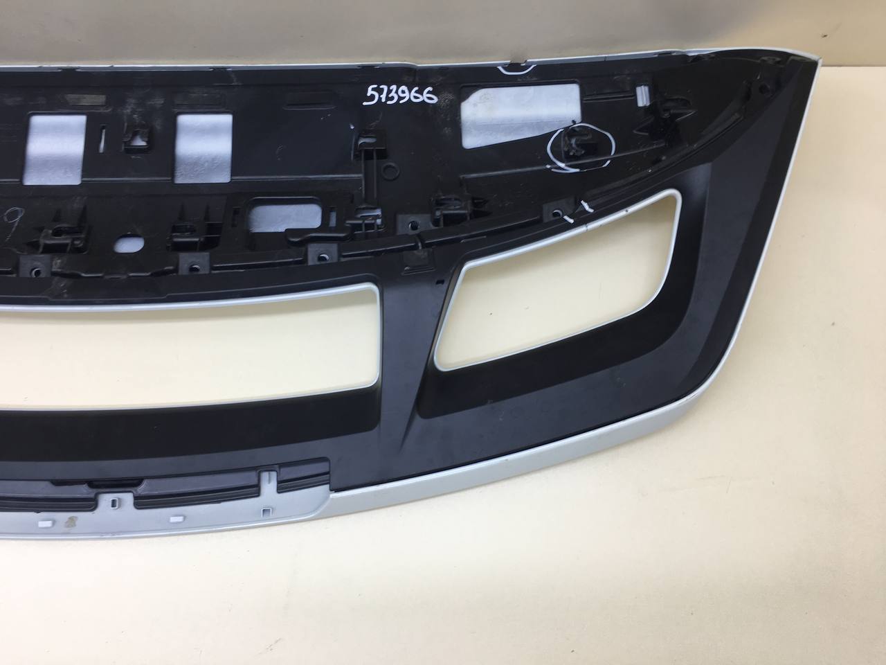 Спойлер (дефлектор) крышки багажника Toyota C-HR 2016>