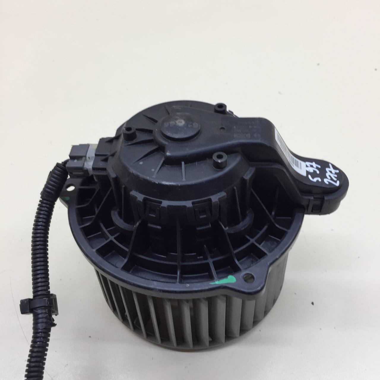 Моторчик отопителя Lada Granta 2011>