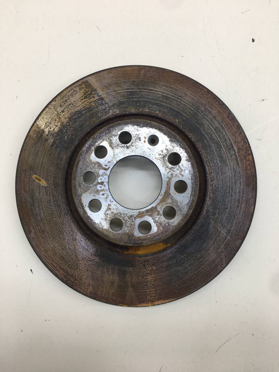 Диск тормозной передний Volkswagen Passat B7 2011-2015