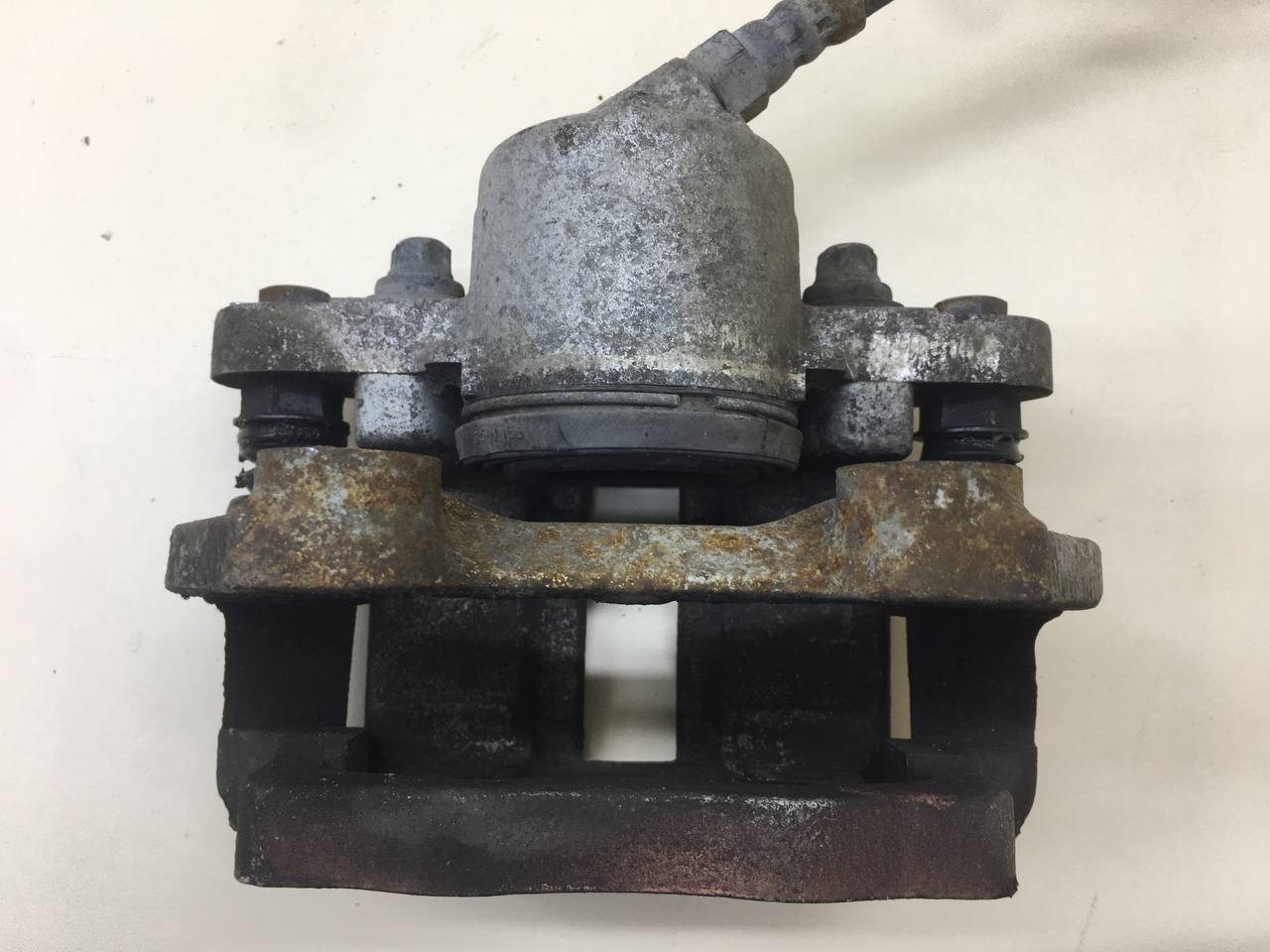 Суппорт передний правый Datsun on-DO 2014>